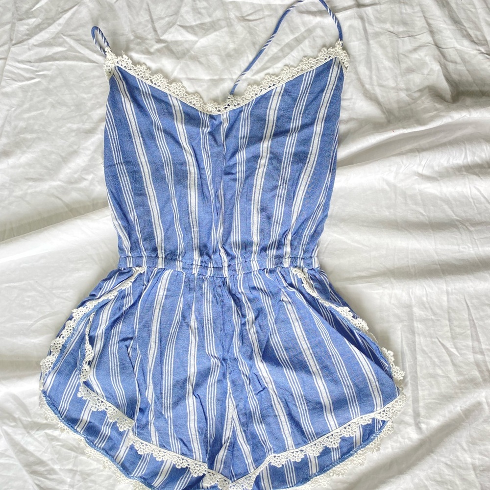 Abercrombie & Fitch brand new cover up/ romper